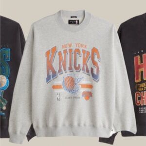 New York Knicks Gray Sweater